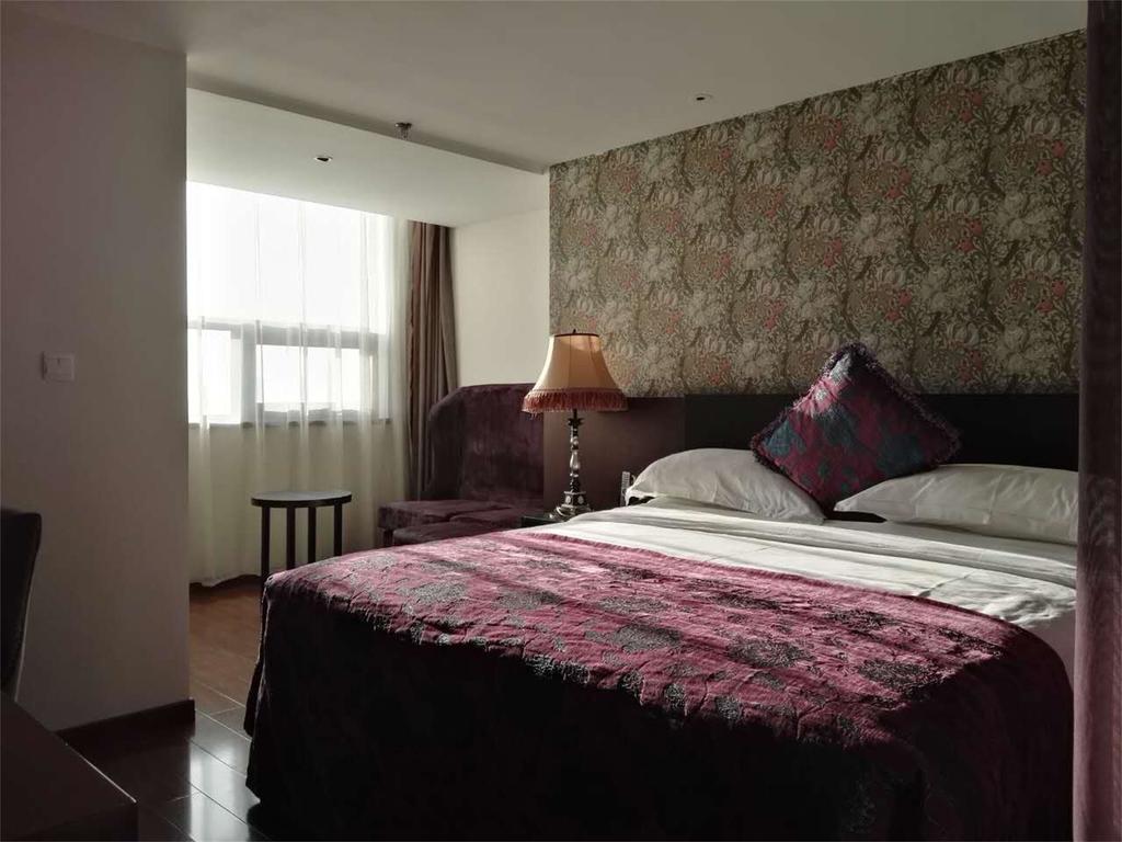 Phoenix Egret Boutique Hotel Taiyuan الغرفة الصورة