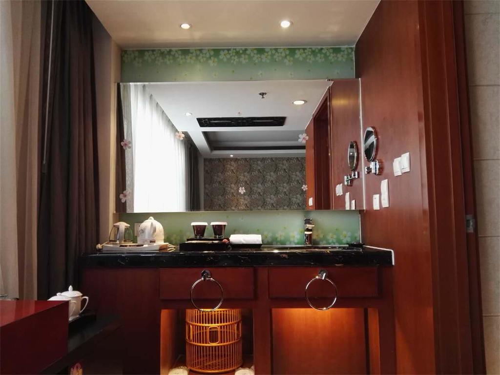 Phoenix Egret Boutique Hotel Taiyuan الغرفة الصورة